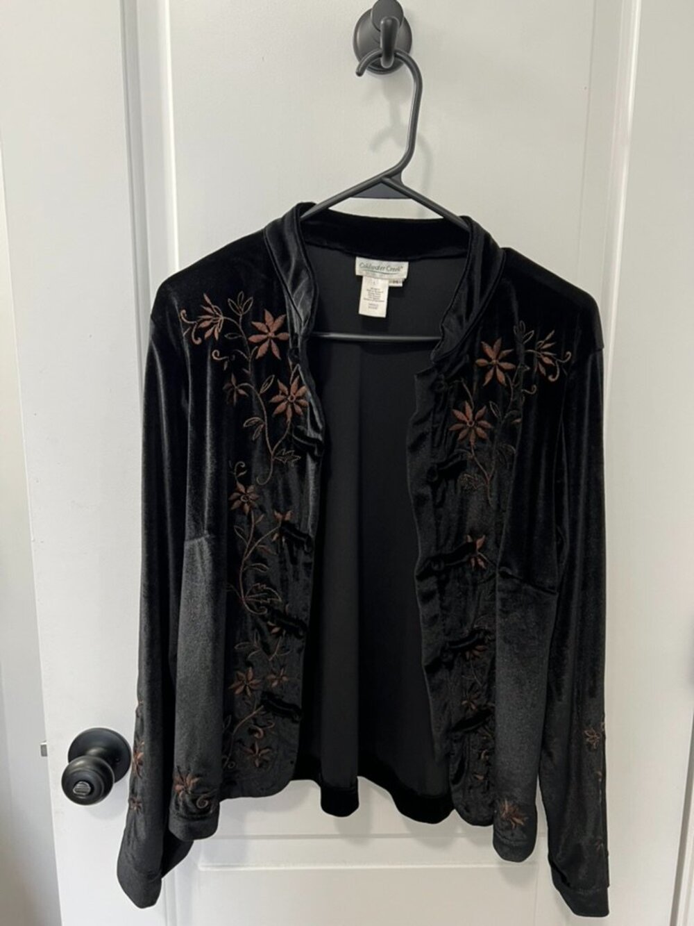 Coldwater Creek Black Velvet Embroidered Jacket Brown Floral Frog Closure